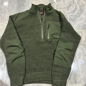 Bass Olive Green Men's Zip-Up Sweater